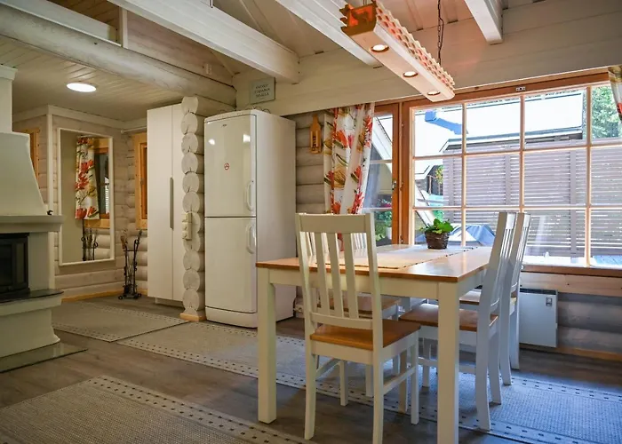 Alpstuga Rukajärven Lomamajat 3 *